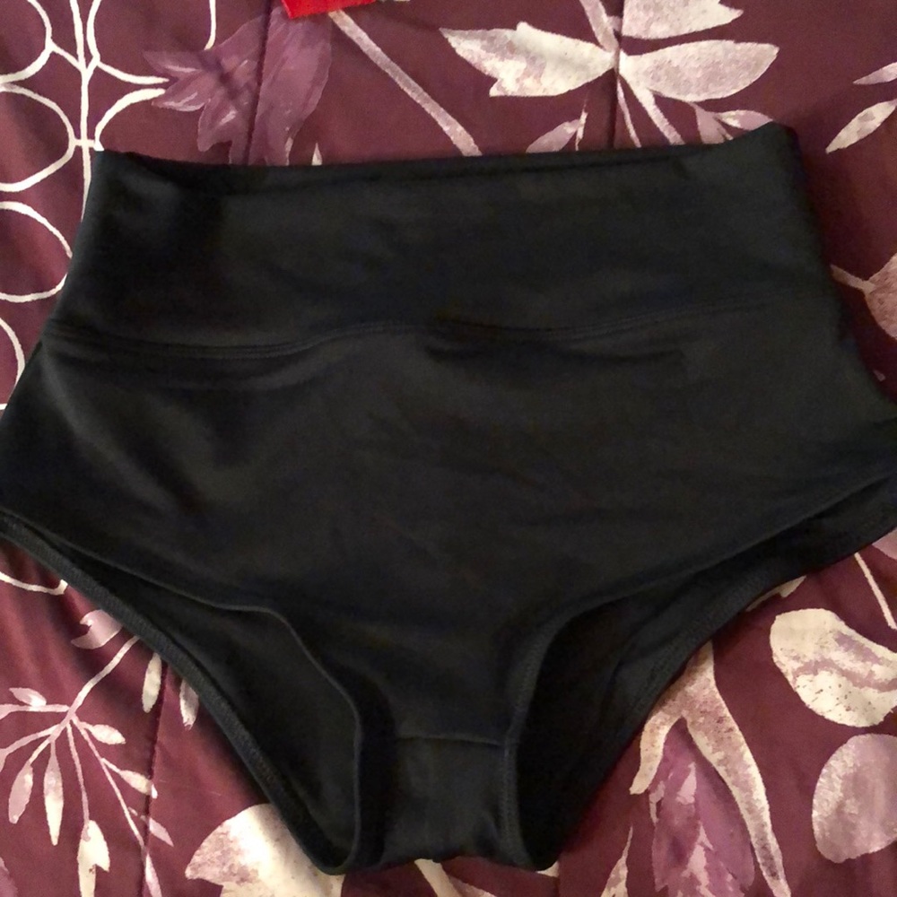 Swim high waist shortie